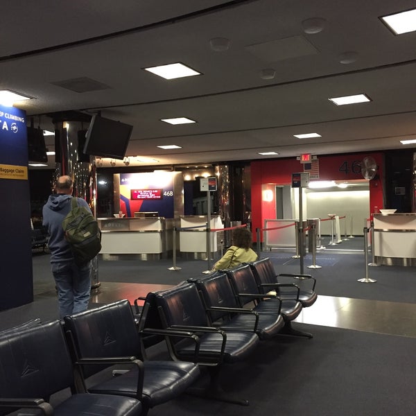 Gate B46B Airport Gate in Newark