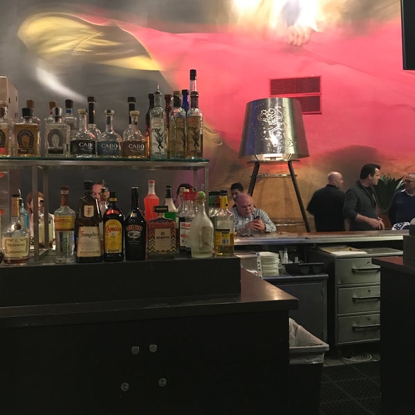 3/20/2018 tarihinde Laurence H.ziyaretçi tarafından T&amp;T Tacos &amp; Tequila'de çekilen fotoğraf
