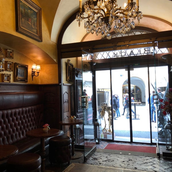 U Prince Прага Bar
