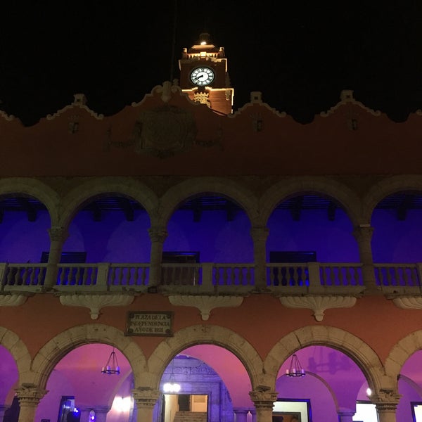 Photo taken at Palacio Municipal de Mérida by Rafael A. on 11/15/2016