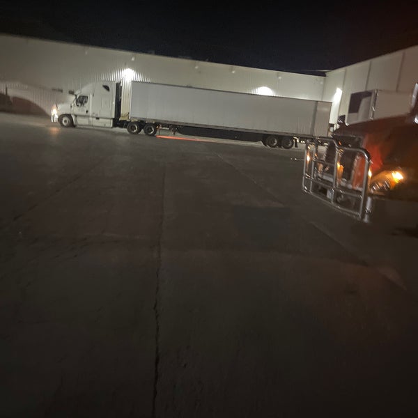 Walmart Distribution Center Harrisonville, MO