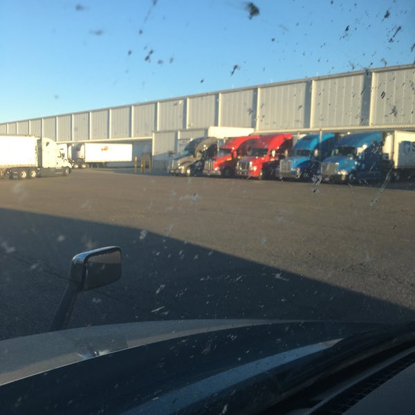 WalMart DC 7021 Grandview, WA