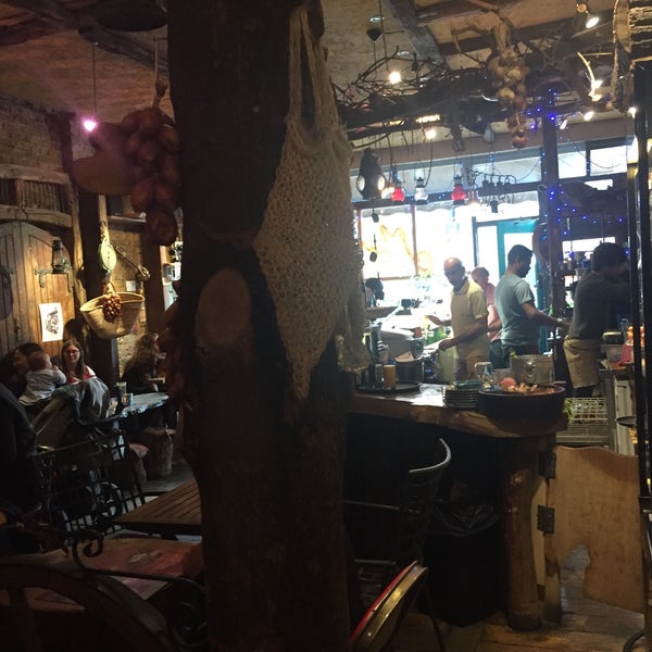 10/15/2016にHoldenがMy Village Cafeで撮った写真