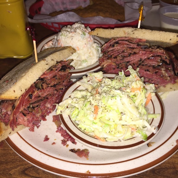 Photo taken at Canter&#39;s Delicatessen by Sonny S. on 3/14/2015