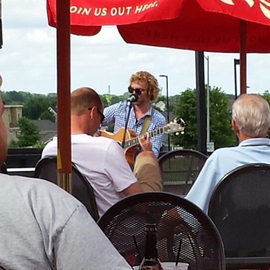 Photo taken at Wellman&#39;s Pub &amp; Rooftop by Jay (Jason) R. on 6/8/2014