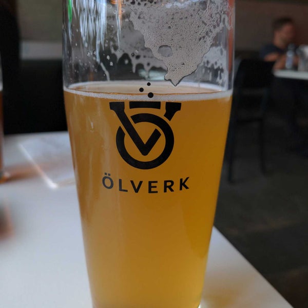 Foto scattata a Ölverk - Pizza &amp; Brewery da Patrick il 6/19/2022