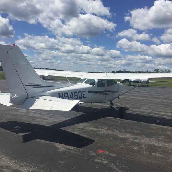 Pocono Mountains Municipal Airport (KMPO) Airport in Mount Pocono