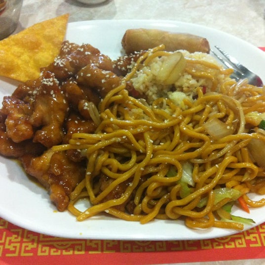 Good Friends Chinese Restaurant Gateway Center 13 tips from 307