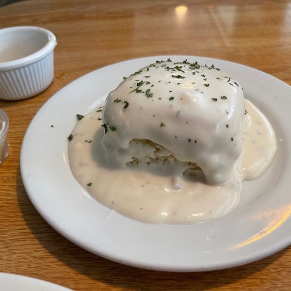Waffle Square Breakfast Spot in Sacramento