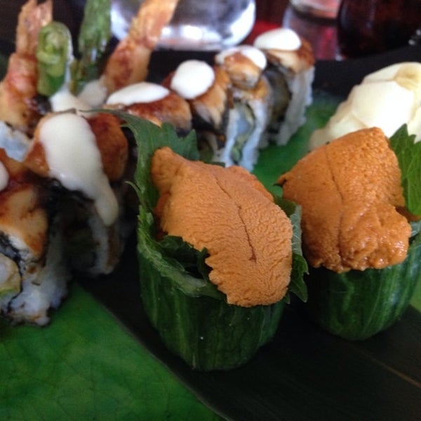Photo prise au Blade Sushi Lounge @ Fontainebleau par Karen F. le6/5/2014