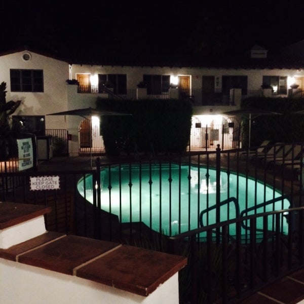 9/9/2015에 Karyn G.님이 Triada Palm Springs에서 찍은 사진