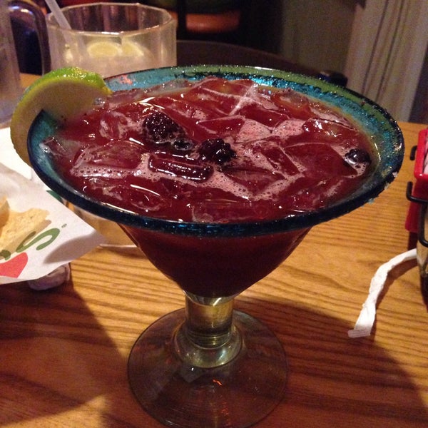 Photo taken at Chili&#39;s Grill &amp; Bar by Natalie P. on 8/16/2015