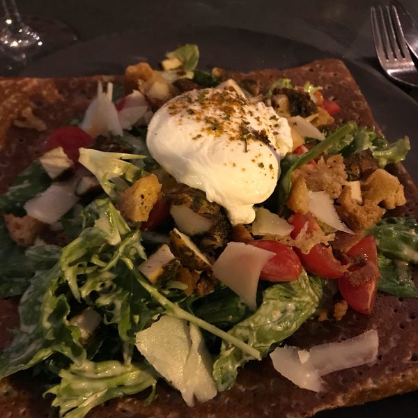 Photo taken at Ô COMPTOIR - French crêpes! by Chelsea on 8/25/2018