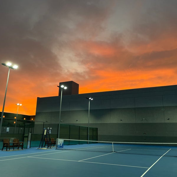 Vamos Tennis Club Tennis Court in Jeddah