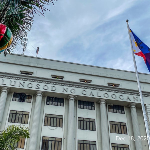 New Caloocan City Hall 228 visitors