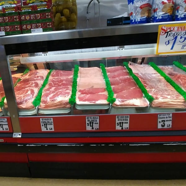 Asaderos Supermarket Grocery Store in Yucaipa