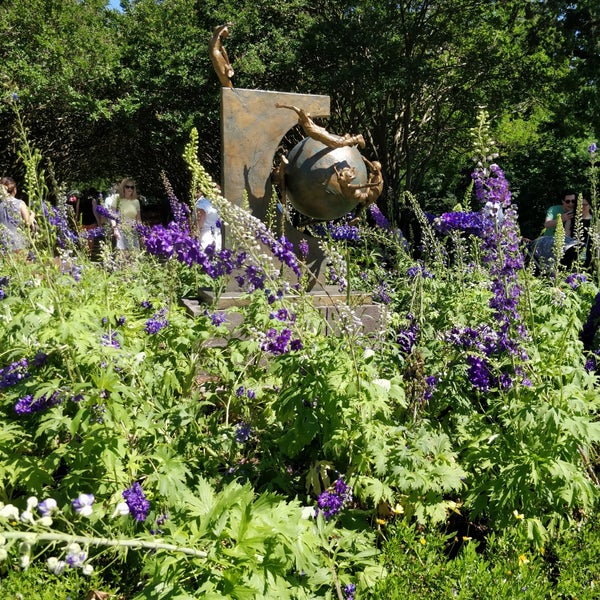 5/19/2019 tarihinde Johnathan R.ziyaretçi tarafından Dallas Arboretum and Botanical Garden'de çekilen fotoğraf