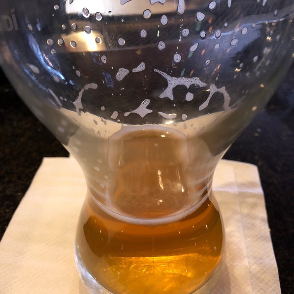 Снимок сделан в Kirkwood Station Brewing Co. пользователем Jim 🍀 G. 2/15/2019