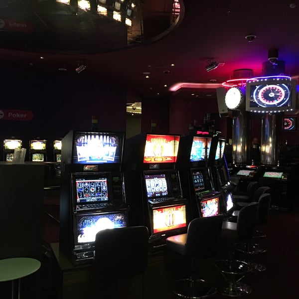 3/7/2016에 Sinan B.님이 Grand Casino Brussels @ Viage에서 찍은 사진