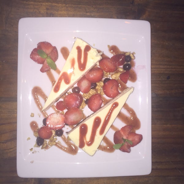 Снимок сделан в California Cantina e Restaurant пользователем Sonita M. 8/18/2017