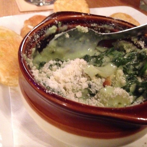 Best spinach artichoke dip you'll ever taste! Love the relaxing atmosphere.