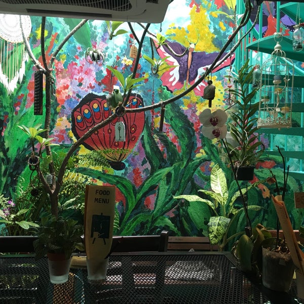 Photos At Big Canvas Cafe Now Closed Cafe In Taman Segar