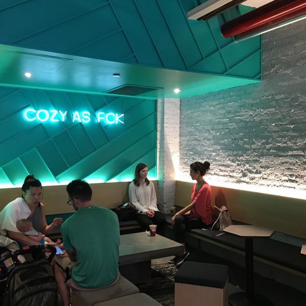 Foto diambil di Project Cozy oleh Amy C. pada 6/1/2018
