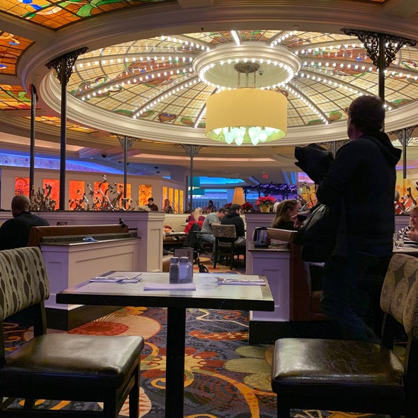 Photo taken at Fallsview Casino Resort by Blbas on 12/28/2019