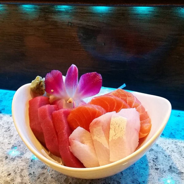 Foto tomada en Rumble Fish Japanese Restaurant  por J M. el 11/12/2015