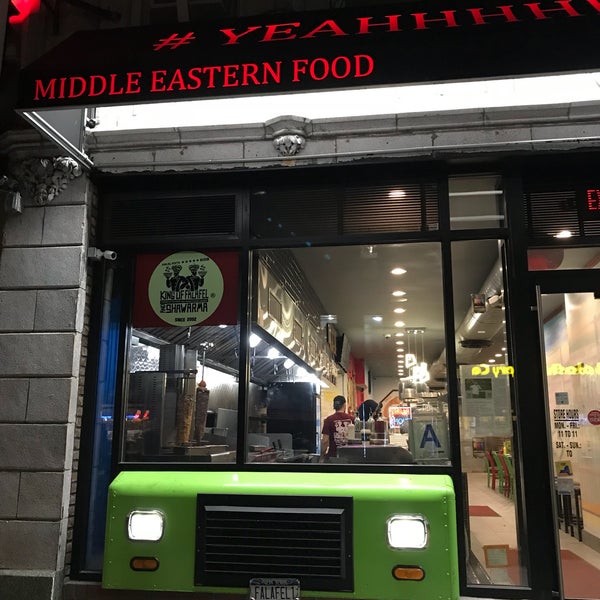 8/15/2018에 Donia님이 King Of Falafel &amp; Shawarma에서 찍은 사진