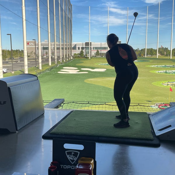 Foto tomada en Topgolf  por Donia el 8/13/2022