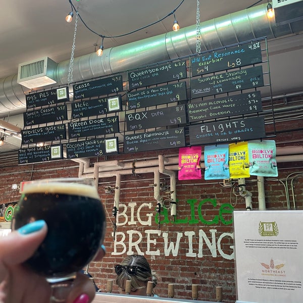 Photo taken at Big Alice Brewing by Donia on 7/3/2022