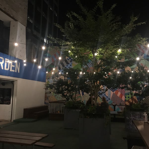 Continental Beer Garden North Rosslyn 1901 Fort Myer Dr