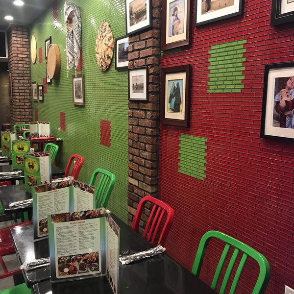 11/14/2018에 Donia님이 King Of Falafel &amp; Shawarma에서 찍은 사진