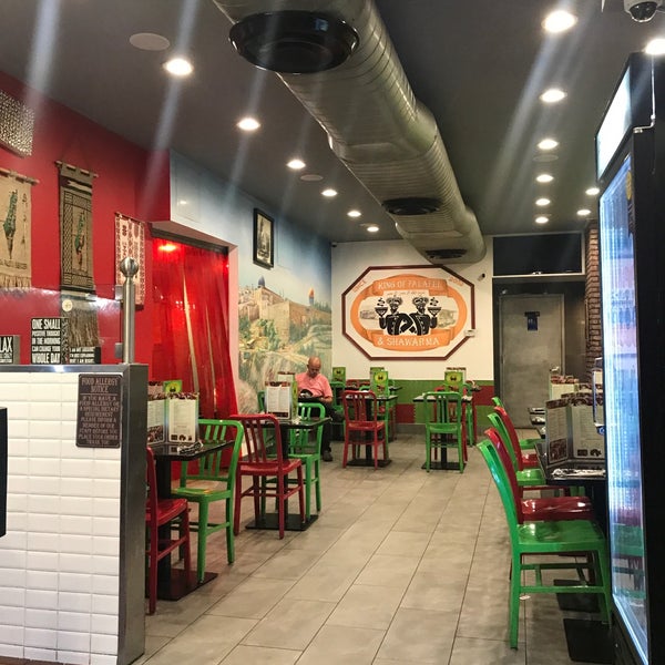 7/23/2019にDoniaがKing Of Falafel &amp; Shawarmaで撮った写真
