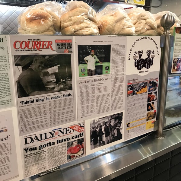 รูปภาพถ่ายที่ King Of Falafel &amp; Shawarma โดย Donia เมื่อ 11/28/2018