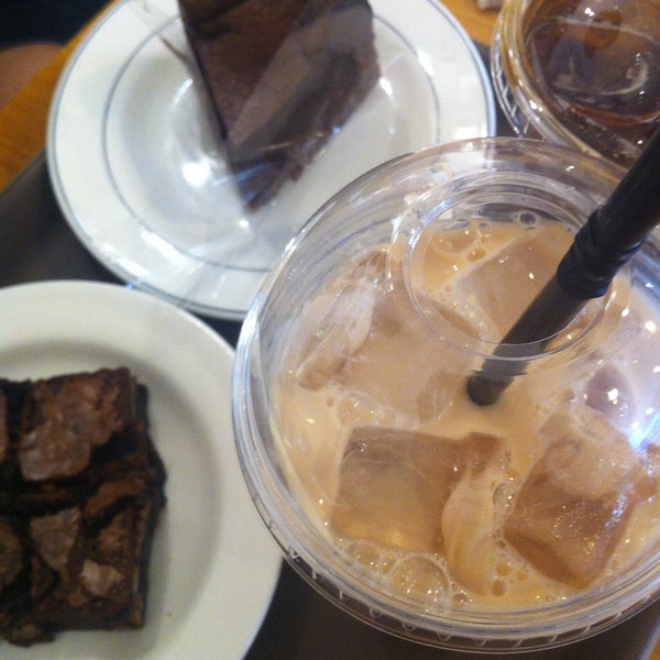 Photos A 키리쿠 Kirikou Ferme Maintenant Lieu Servant Des Desserts A Seoul