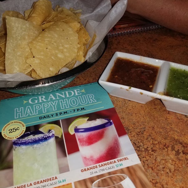 Снимок сделан в Abuelo&#39;s Mexican Restaurant пользователем Jana R. 9/23/2018