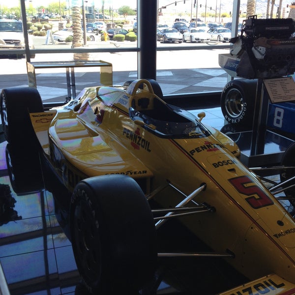 Photo prise au Penske Racing Museum par John S. le4/19/2013