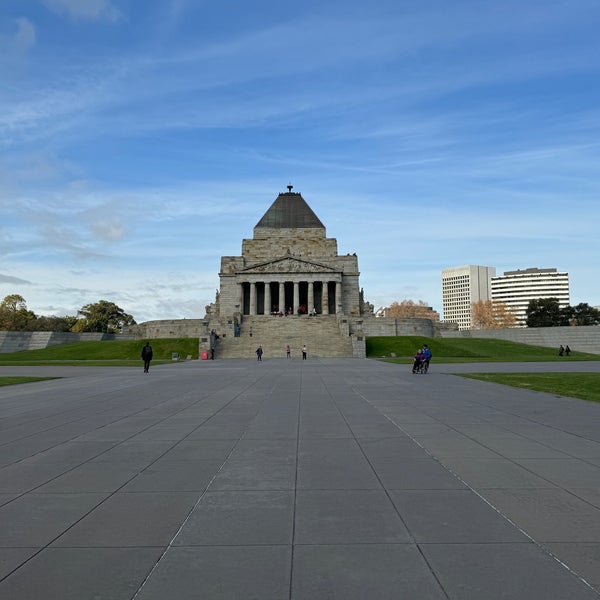 Photo taken at Shrine of Remembrance by Geoff K. on 5/23/2024