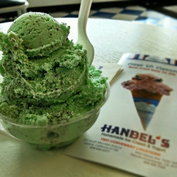 Снимок сделан в Handel&#39;s Homemade Ice Cream &amp; Yogurt пользователем Jitesh B. 5/10/2014