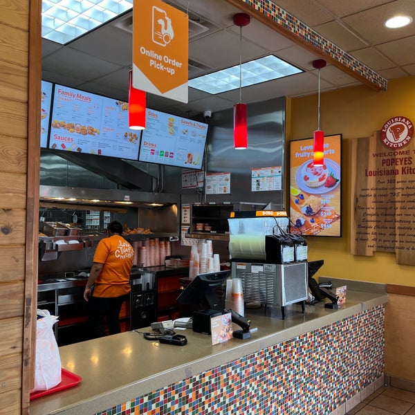 Popeyes Louisiana Kitchen Arlington 4 tips from 307 visitors