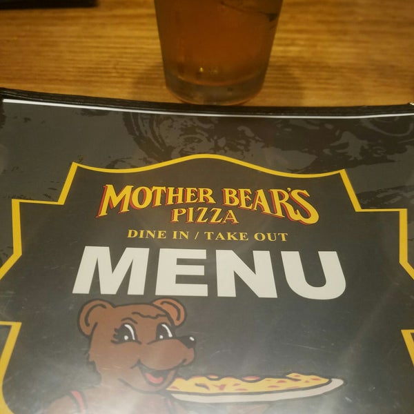 Photo taken at Mother Bear&#39;s Pizza Campus by Rob H. on 3/31/2018