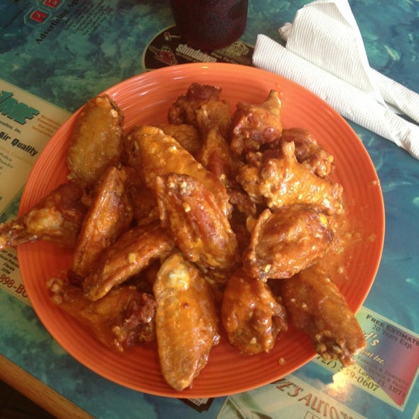 House special wings are amazing!