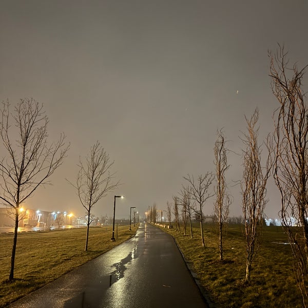 Photo taken at Downsview Park by Adí on 4/12/2024