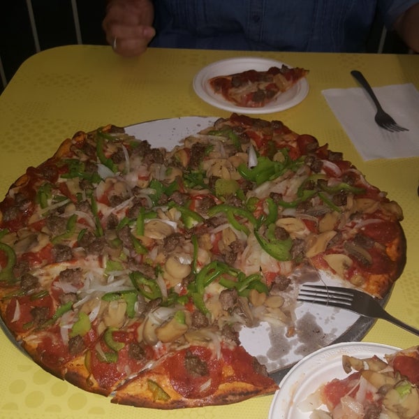 Melting Pot Pizza Pizzeria