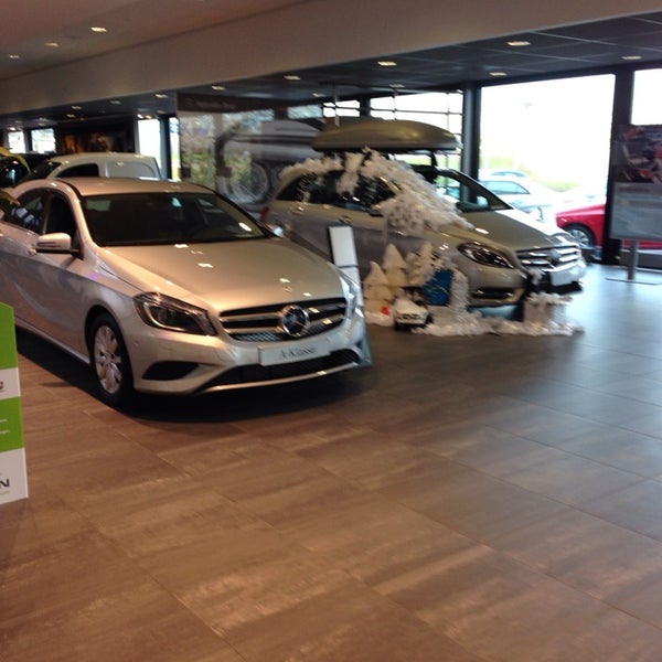 Stern Auto Burgemeester Stramanweg 110