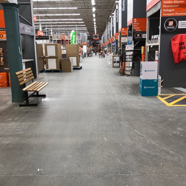 The Home Depot Hardware Store in Barrie