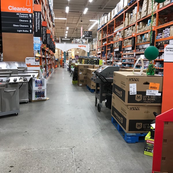 The Home Depot Barrie'de Hırdavat Mağazası