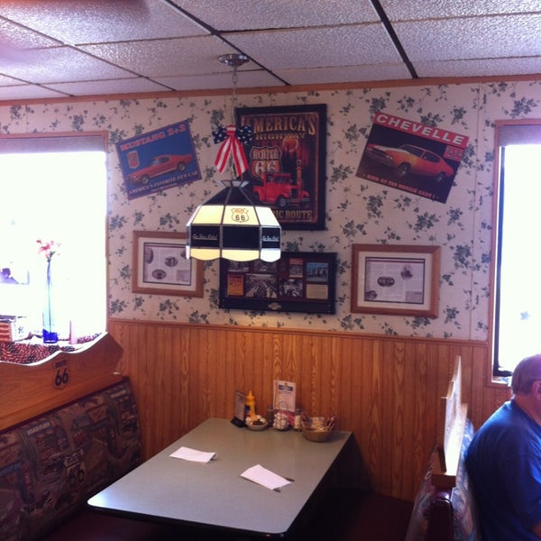 Photo taken at Old Route 66 Family Restaurant by Giuseppe L. on 8/14/2013